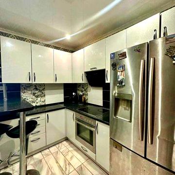 Смарт квартира з ремонтом в Луцьку ( р-н Сіті Парку)