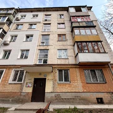 Ціну знижено!Ваучер,сертифікат.3-кімнатна квартира на 3 поверсі в цегляному будинку!