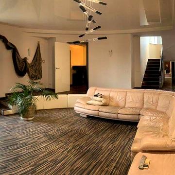 Продам КОТЕДЖ Дом 6 ком 550м2 Свой берег Басейн ПЕСЧАНКА Good Zone Речка