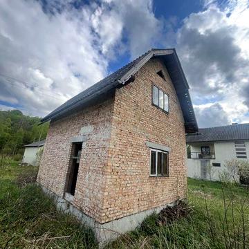 Продається садовий будиночок неподалік м.Моршин