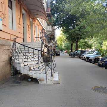 Продаж 2к Квартира Ніжинська вулиця
