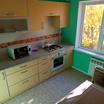 Сдам 2-х комн квартиру на правом берегу. Собственник