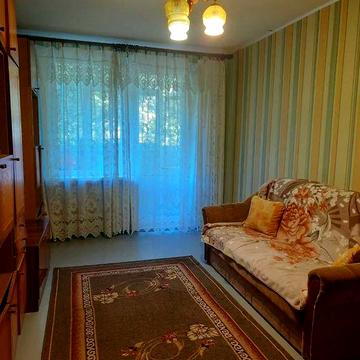 Продам 2-к квартиру на Салтовке пр.Тракторостроителей