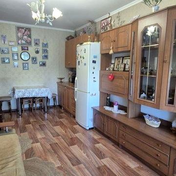 Продаж 2кім гуртожитку на ПЗР