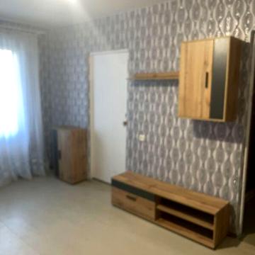Довгострокова оренда 2к Квартира Покровська (Подбєльського) вулиця