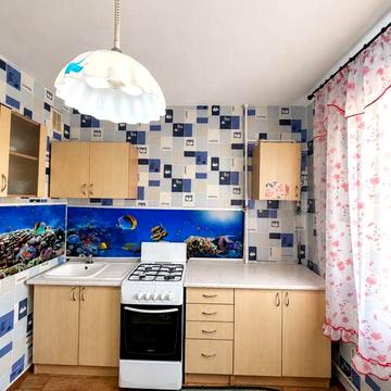 Продаж трикімнатної квартири Стрілецька Набережна