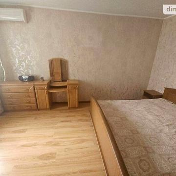 Довгострокова оренда 3к Квартира Робоча вулиця