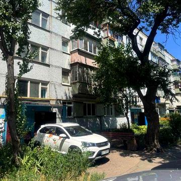 3 ка 62м2 вул. Набрутівська 158/1  , працюємо з програмами