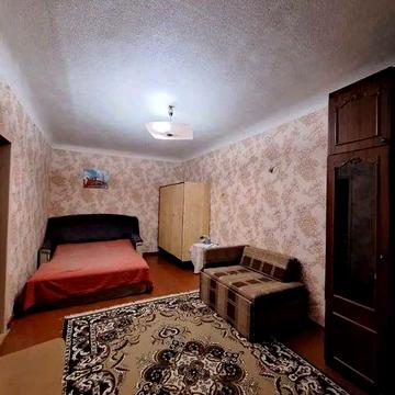 Продам 2-х к. квартиру ул. Титова