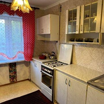 Сдам однокомнатную квартиру на проспекте Небесной сотни.