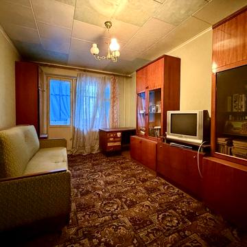 Квартира на Молодіжному з меблями. Без техніки.