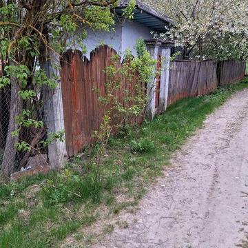 Будинок біля Дністра, село Онут, Заставнянський район
