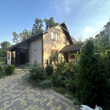 Оренда сучасного будинку 120 м² у Ворзелі інвертор, камін, тераса, 6 соток