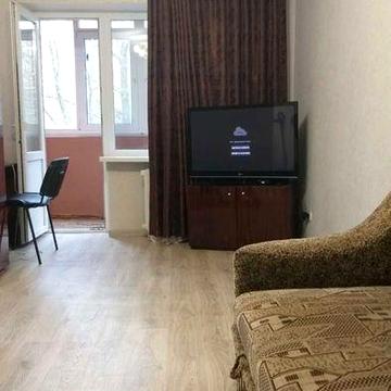 Сдаю  свою  уютную  1-комн. квартиру в корабельном р-не
