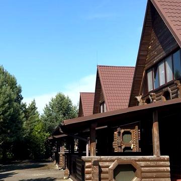 Продаж трьох будинків в смт Шацьк біля озера