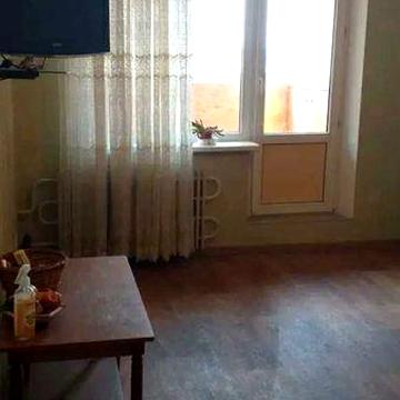 Продам 2 к. квартиру Холодногорская метро Холодная Гора Сертификат