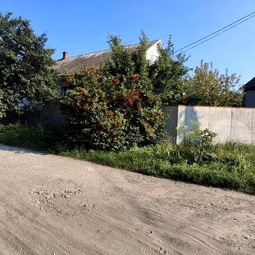Продам частину будинку на вул Покровскій