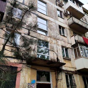 Продаж 3кімнатної квартири.Проспект Центральний."Ліцей".