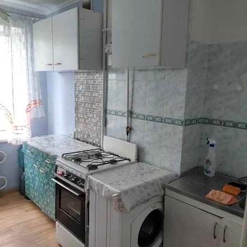 Продам 2к квартиру СЕРЕДНІЙ ПОВЕРХ ж/м Лівобережний-3