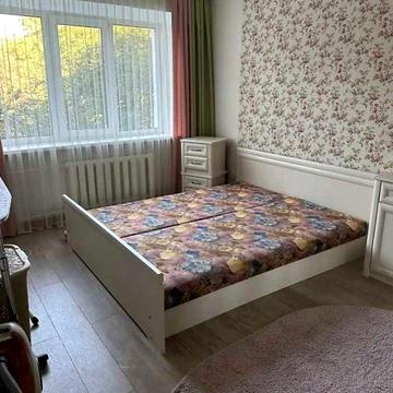 3х кімнатна на Південно-Заході по Інститутській, 2й поверх, Капремонт
