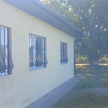 Будинок 100 кв.м. та 3 земельні ділянки 62 сотки