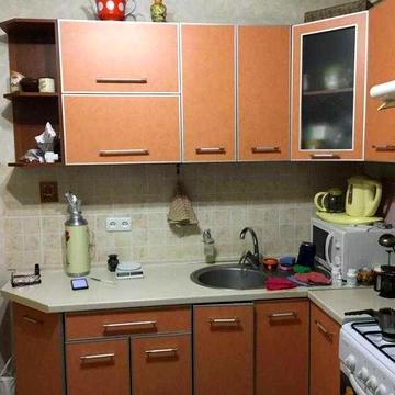 Продам  простору 1-кімнатну квартиру на Горизонті