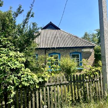 Будинок в затишкому місці