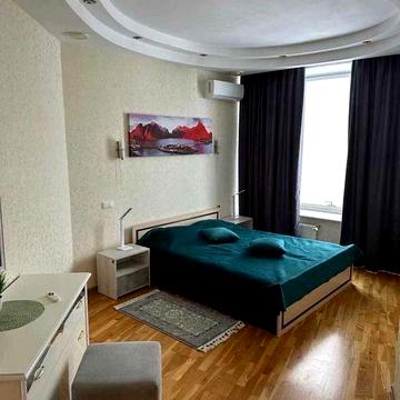 Сдам 2 комнатную квартиру в Мост сити , ул.Королевы Елизаветы ll , 2