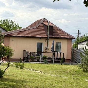 Неймовірно гарний сучасний будинок діївка комунар парус