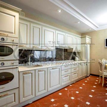 Продаж 3 кімнатної квартири з класичним ремонтом Печерськ