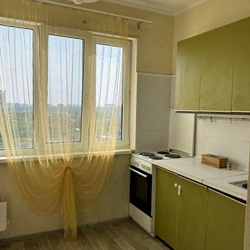 Сдам 2  комн квартиру ул. Ичкерская, 18