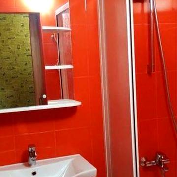 Продам 1-но комн . в центре пр-т Металлургов 34 напротив Фокстот