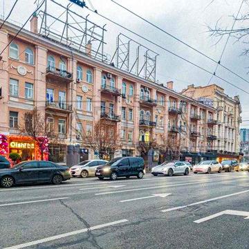 Продаж 2-кімнатна квартира 73м2 Центр Київ | Метро 1 хв | Велика Васильківська