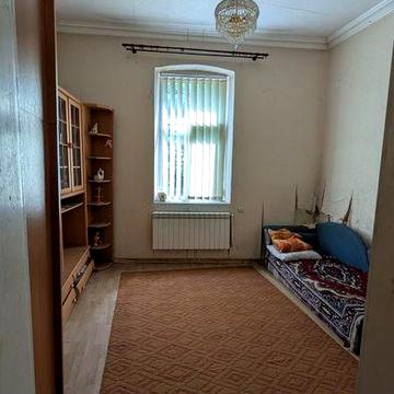 Продам 3-х рівнева квартира вул. Руська