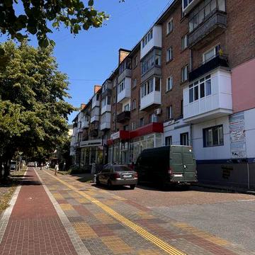 Продам 1-кімнатну квартиру на Ярослава Мудрого