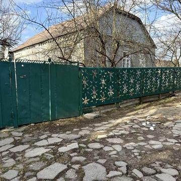 Продам кирпичный дом  65 кв.м с удобствами в Люботине