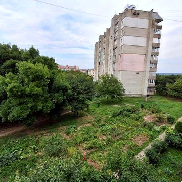 Трикімнатна квартира