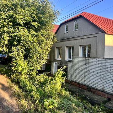 Будинок район Баси із земельною ділянкою – ідеальний варіант для сім’ї