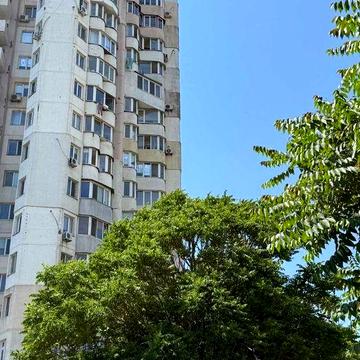 Продам 1-ком.квартиру пр. Небесной сотни/Сити центр!