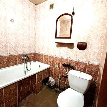 Продам 1 комнатную квартиру на Гладкова.