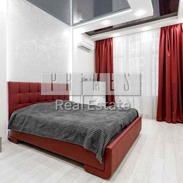Продаж 3к квартири, ЖК Новопечерські Липки, вул. Верхогляда, 16 ЖК Новопечерські Липки