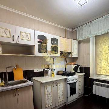 Продам 1 кімнатну квартиру по вулиці Червоної Калини в Деснянському районі