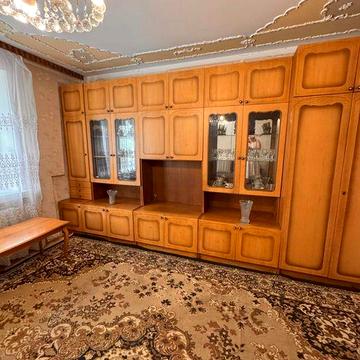 Продаж 2к квартири 53 кв. м по вул. Симиренка 34