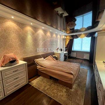 Продаж видової 2к квартири 60м район Дарницької площі ЖК " Мега Сіті", Харківське шосе 19а ЖК Мега-сіті