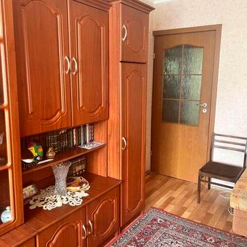 Продам двокімнатну квартиру біля станції метро Студентська
