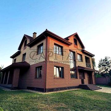 Продаж / Будинок / 561 м2 / Гореничі / вул Центральна, 5