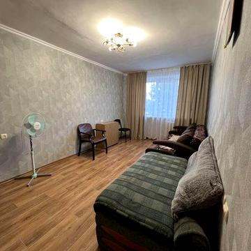 Оренда 2-х кімнатної квартири в центрі, вул Короленка