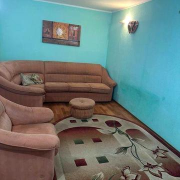Продам квартиру власник