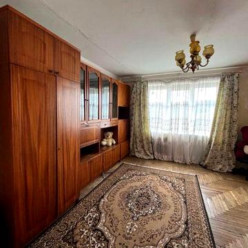 Продаж 2-кімнатної квартири (48,5 м²) біля проспекту Чорновола (вул. Масарика). Цегляна чешка, газифікований будинок!