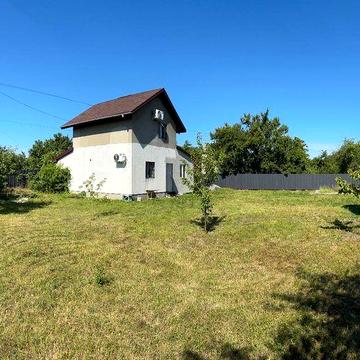 Продається будинок в товаристві Юність 1 (чудове розташування)
